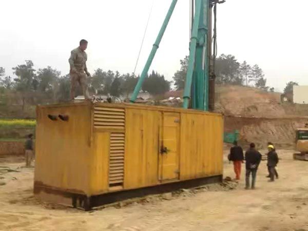 青原如何判断水冷式机油散热器密封件是否需要更换?